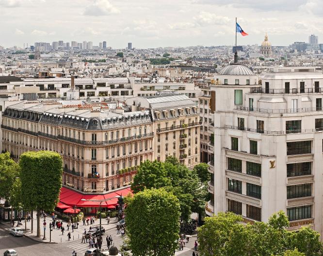 Fouquets Barrière - Paris - Außenansicht