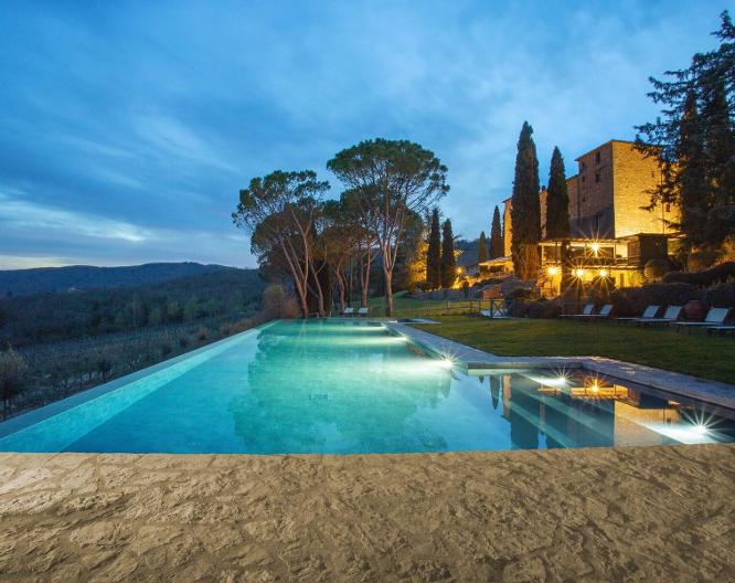 Castello Di Spaltenna - Vue extérieure