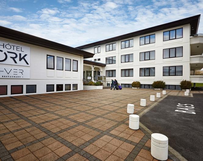 Hotel Örk - Außenansicht