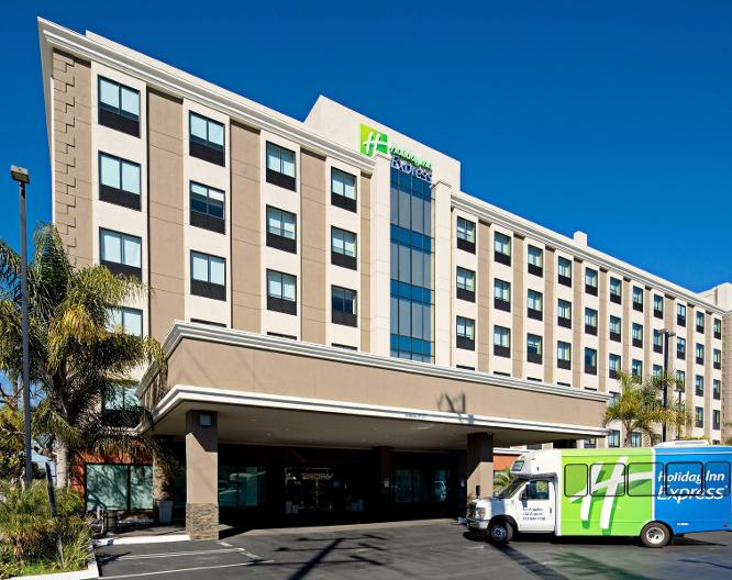 Holiday Inn Express LAX - Außenansicht