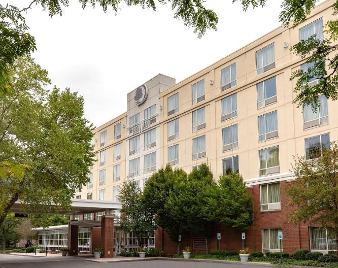 Doubletree Club by Hilton Bayside - Außenansicht