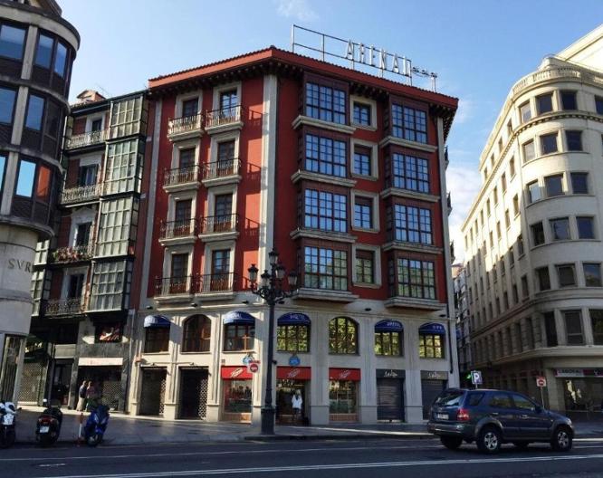 Hotel Arenal Bilbao - Außenansicht