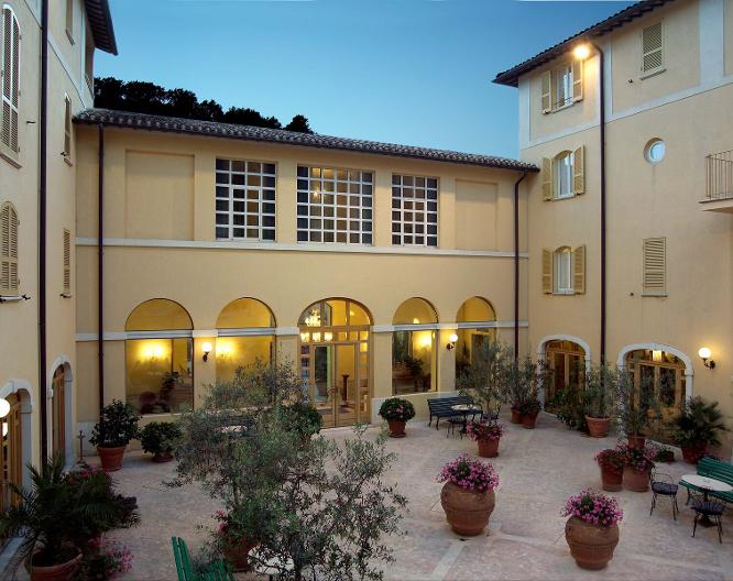 Hotel San Luca - Außenansicht