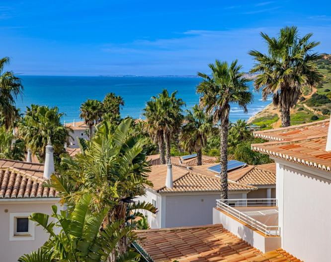 Hotel Clube Porto Mos - Außenansicht