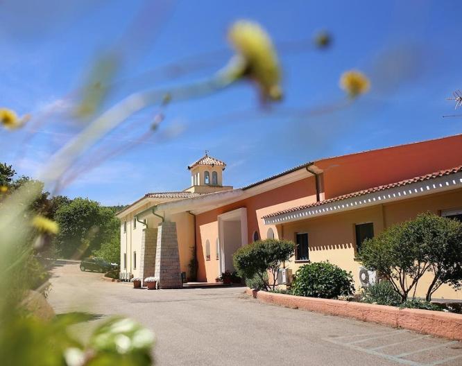 Hotel Pausania Inn - Vue extérieure
