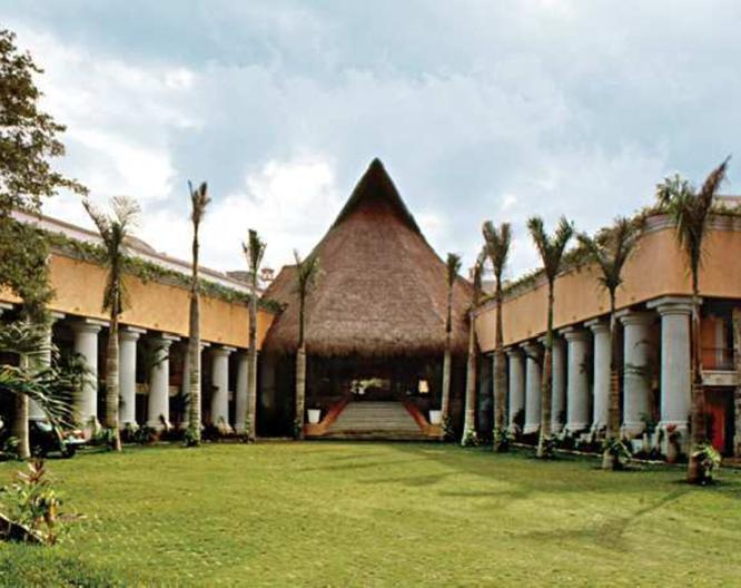 Hotel Eurostars Hacienda Vista Real - Außenansicht