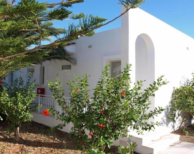 Eristos Beach Hotel - Außenansicht
