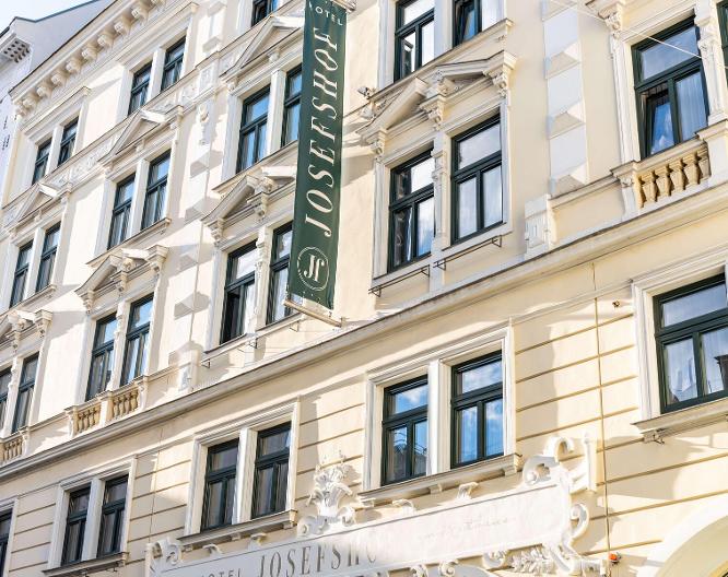 Josefshof am Rathaus - Außenansicht