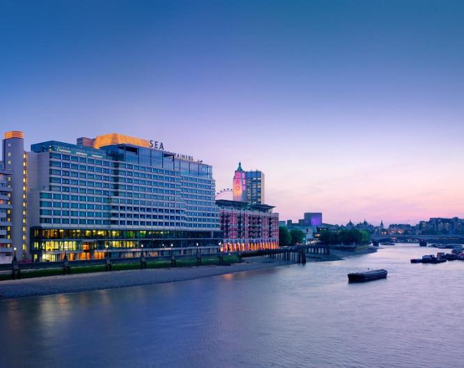 Mondrian London - Außenansicht