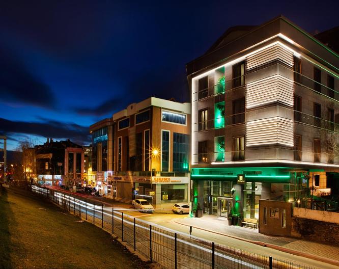 Holiday Inn Istanbul Kadikoy - Außenansicht