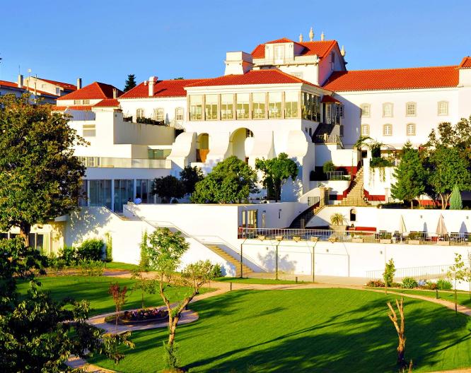Octant Hotels Lousa - Außenansicht