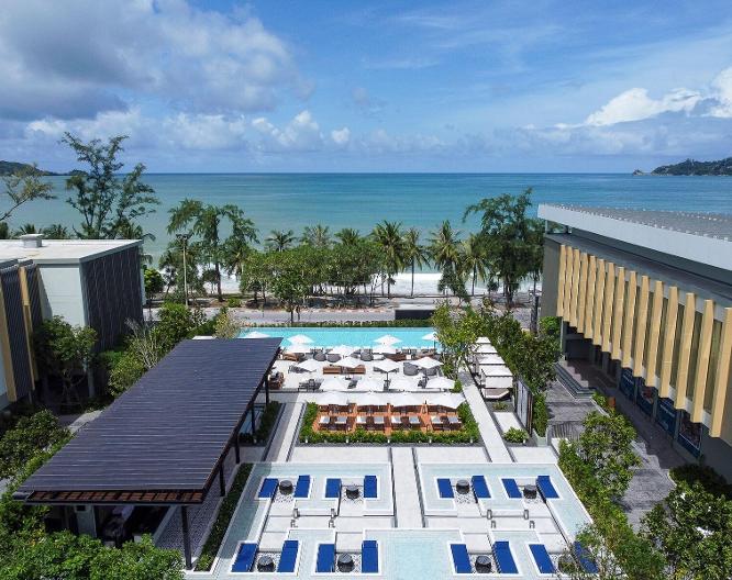 Four Points by Sheraton Phuket Patong Beach Resort - Außenansicht