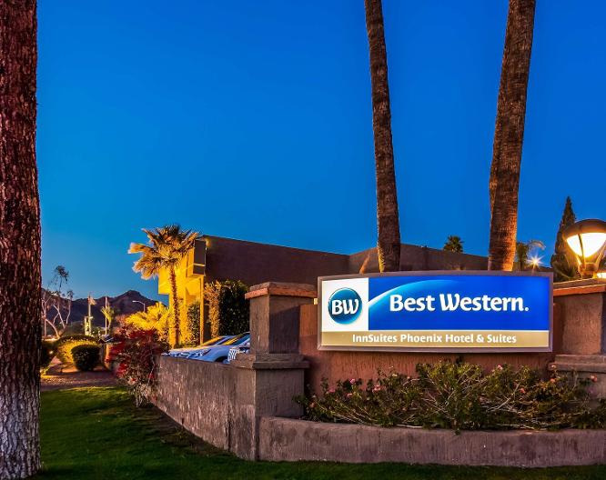 Best Western InnSuites Phoenix Hotel & Suites - Außenansicht