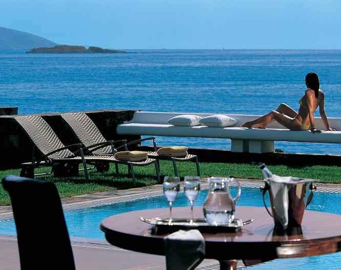 Grand Resort Lagonissi - Außenansicht