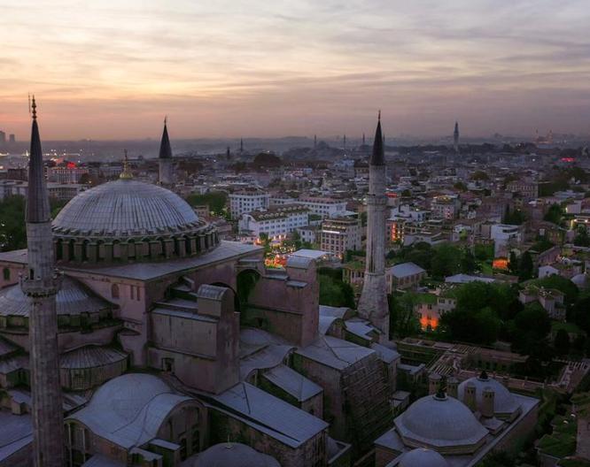Vogue Hotel Supreme Istanbul - Außenansicht
