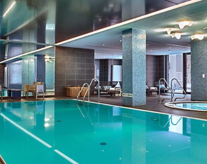 Adina Apartment Hotel Hamburg Michel - Pool