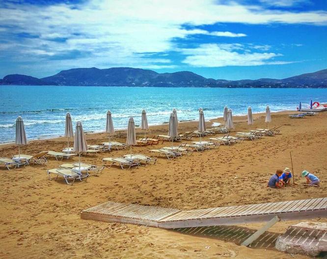 Elena Studios - Strand