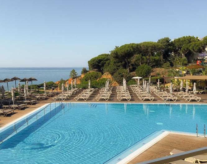 3HB Falesia Beach - Außenansicht