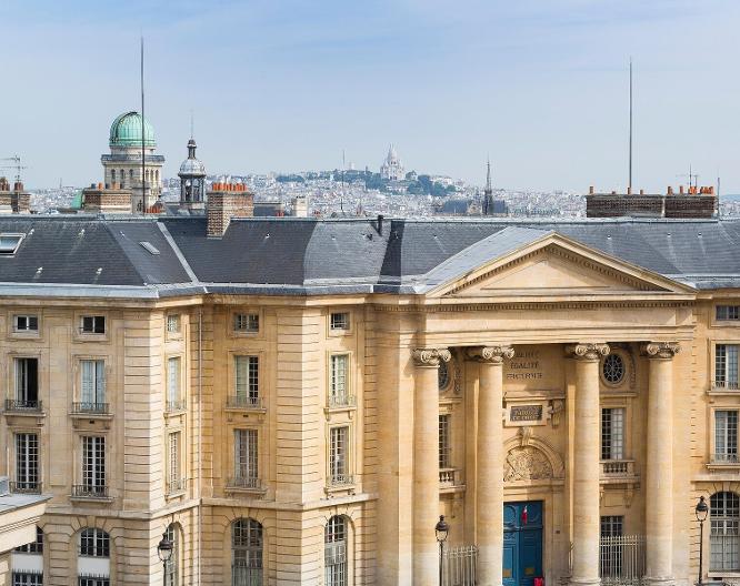 Les Dames Du Pantheon - Vue extérieure