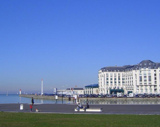 SOWELL RESIDENCES Le Port - Außenansicht