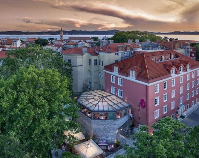 Hotel Bastion - Außenansicht