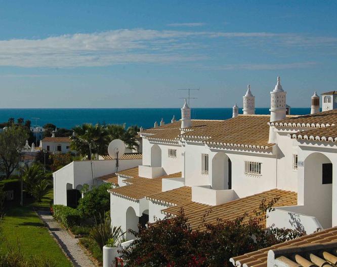 Hotel Turiquintas - Außenansicht