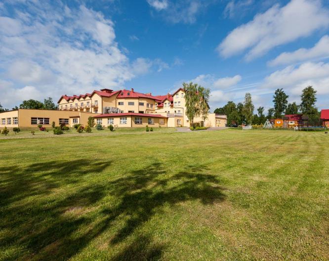 Hotel Bursztyn Medical SPA & Wellness - Außenansicht