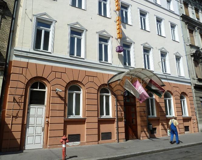 Star City Hotel - Außenansicht