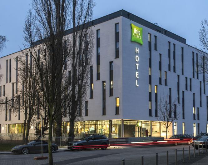 ibis Styles Stuttgart Vaihingen - Außenansicht