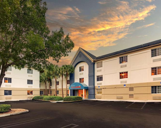 Sonesta Simply Suites Miami Airport Doral - Außenansicht