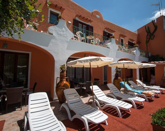 Hotel Aragonese - Außenansicht