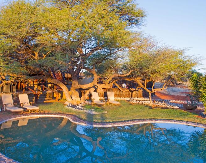 Intu Afrika-Camelthorn Kalahari Lodge - Außenansicht
