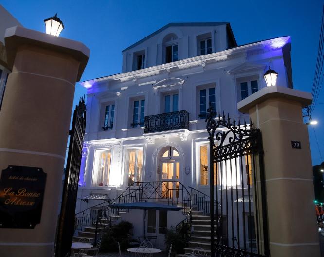 Hotel de Charme La Bonne Adresse - Außenansicht