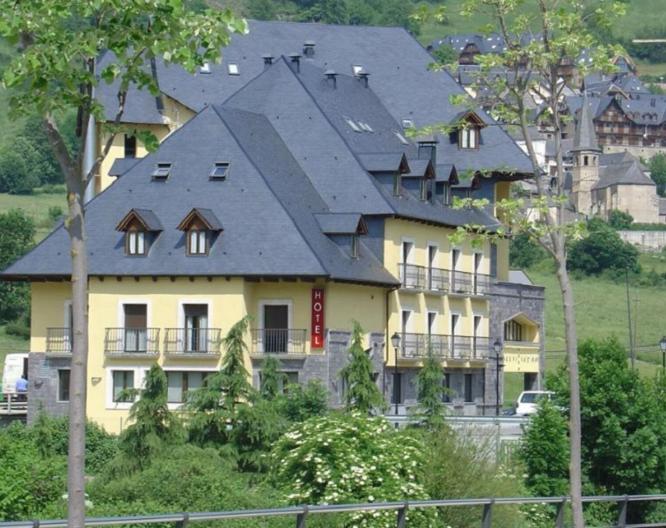 Acevi Val d'Aran - Außenansicht
