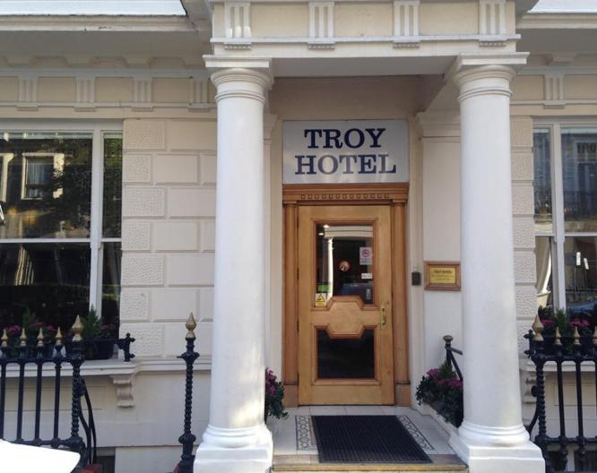 Troy - Außenansicht