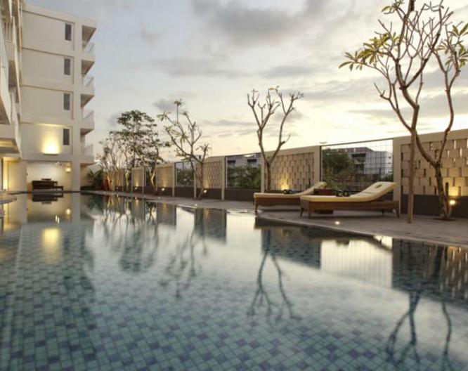 Paragon Hotel Seminyak - Außenansicht