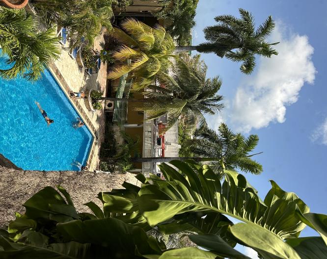 Plaza Caribe - Pool