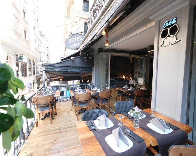 Hotel Agan - Außenansicht