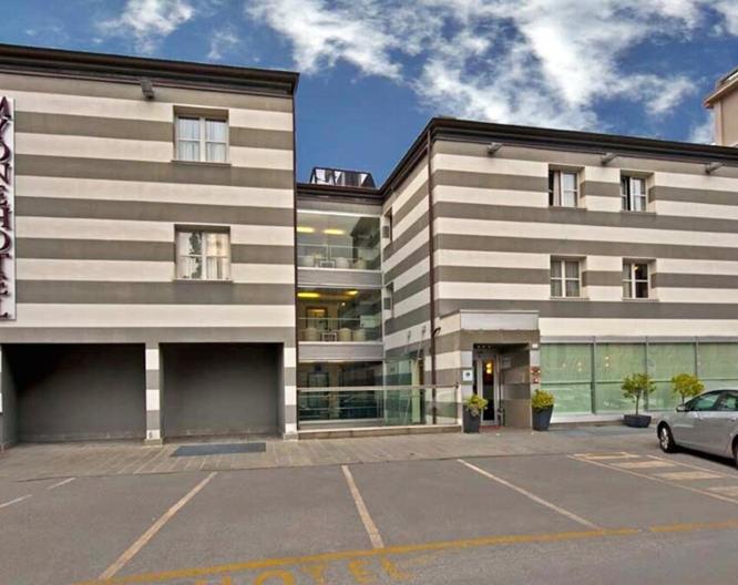 CDH My One Hotel La Spezia - Außenansicht
