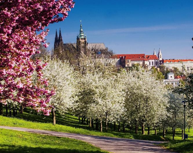 Hilton Prague Old Town - Außenansicht