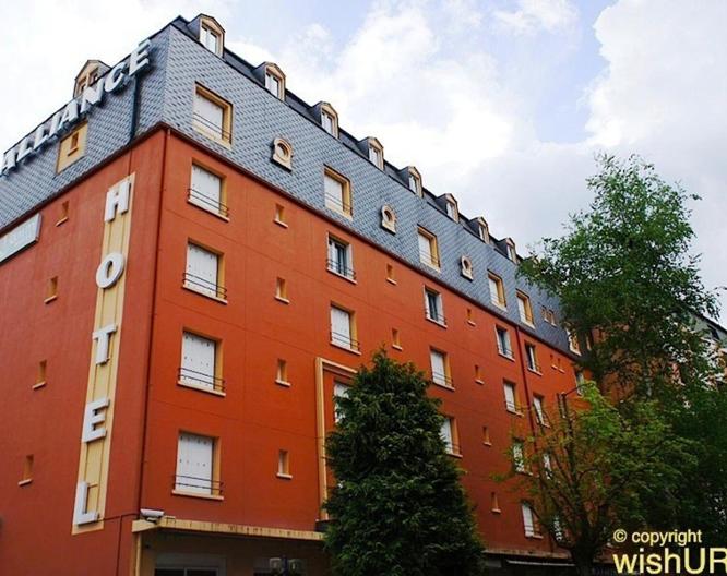 Hôtel Alliance - Außenansicht