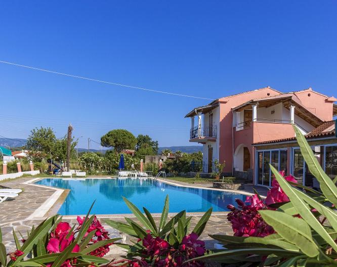 Loula Apartments - Pool