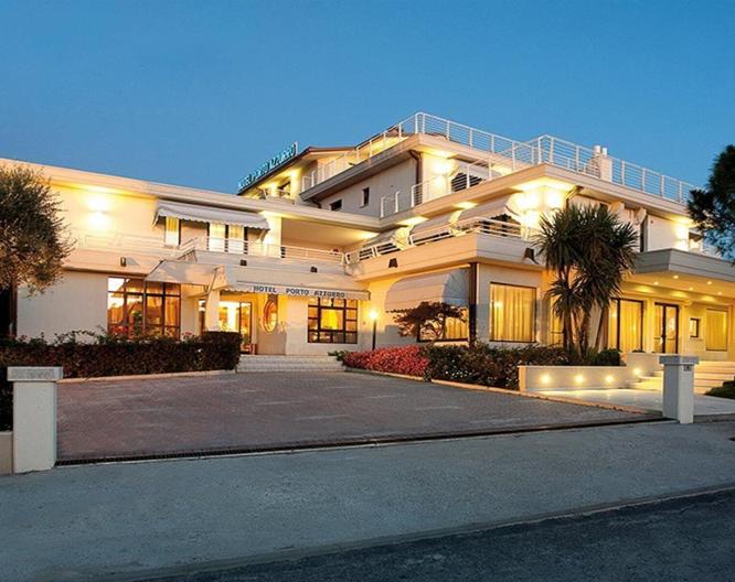 Porto Azzurro - Außenansicht