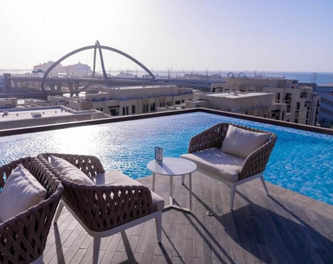 IBIS Styles Hotel Dubai Deira - Piscine