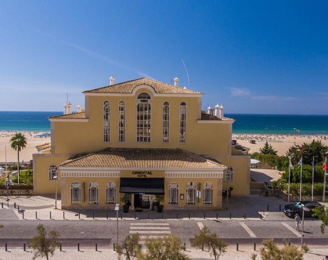 AP Oriental Beach Hotel - Außenansicht