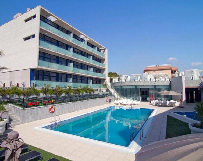 Aparthotel Four Elements Suites - Außenansicht