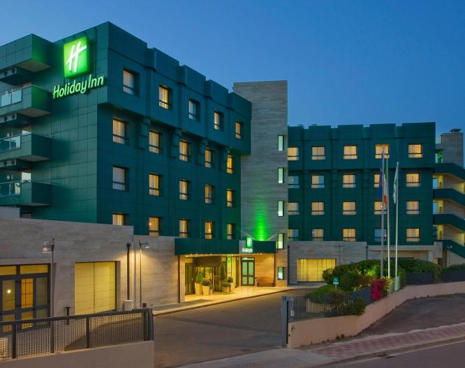Holiday Inn Cagliari - Vue extérieure