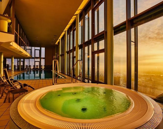 Intercontinental Warsaw - Außenansicht