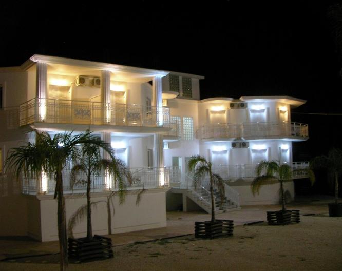 Mariana Hotel - Außenansicht