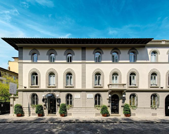 Regency - Außenansicht